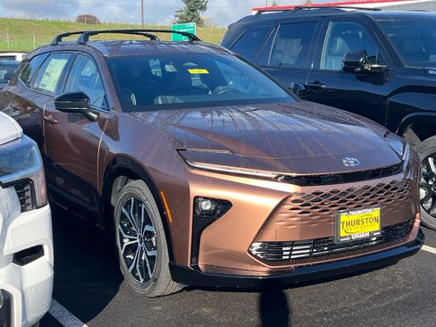 New 2026 Toyota Crown Signia image 3