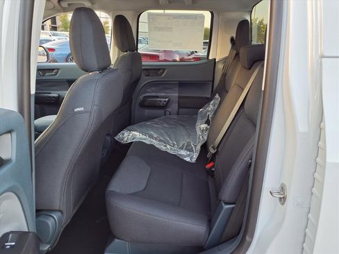 New 2025 Ford Maverick XL image 18