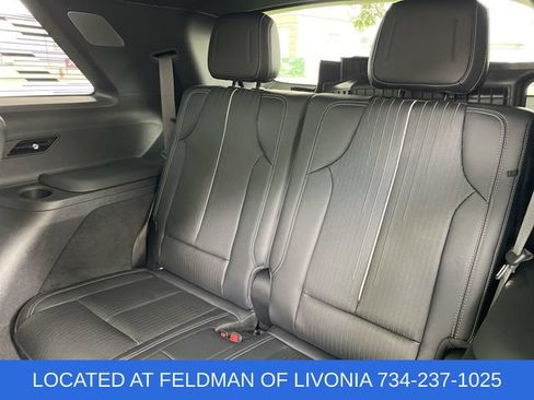 Used 2026 Cadillac Vistiq Sport w/ LPO, Floor Liner Package AWD/4WD image 39