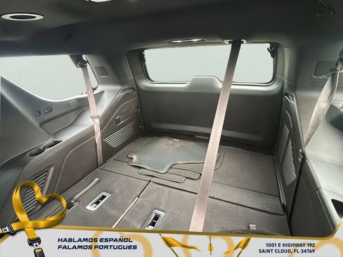 Used 2023 GMC Yukon SLT image 29