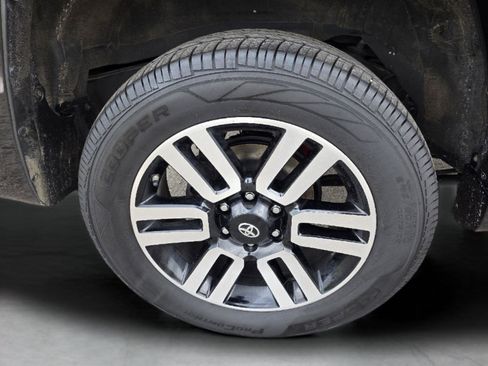 Used 2021 Toyota 4Runner Limited image 11