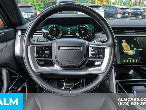 Used 2025 Land Rover Range Rover SE AWD/4WD image 28