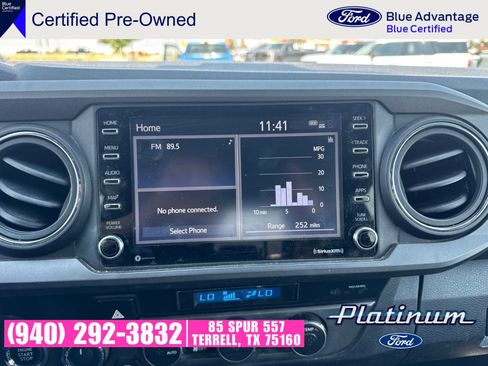 Used 2023 Toyota Tacoma TRD Sport w/ Technology Package AWD/4WD image 9