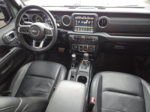 Used 2021 Jeep Wrangler Unlimited Sahara image 35