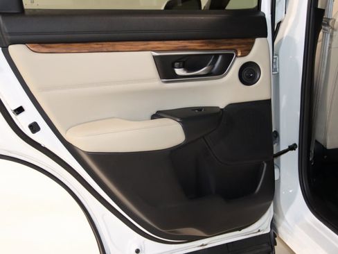 Used 2022 Honda CR-V Touring image 48