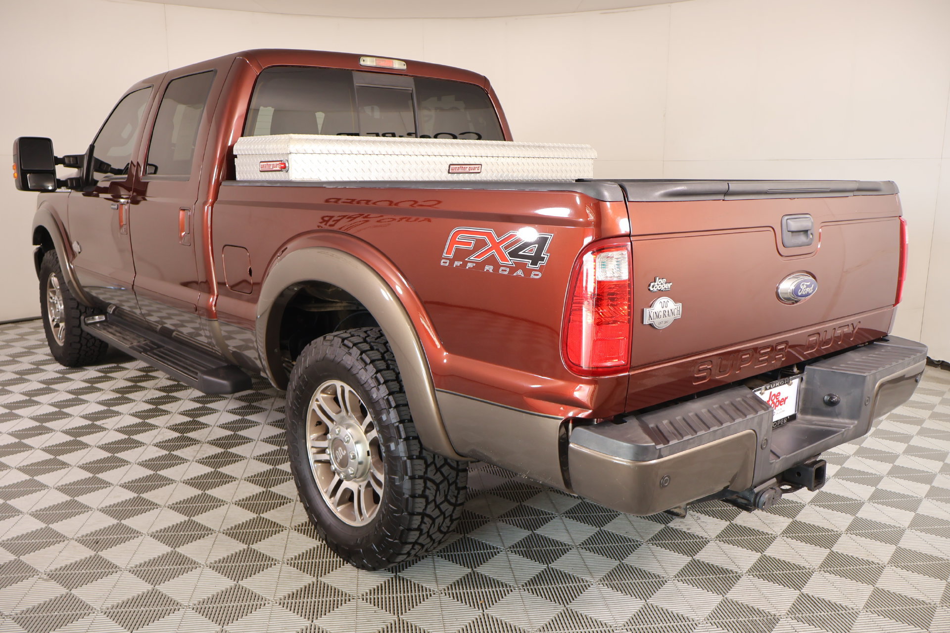 Used 2015 Ford F250 King Ranch w/ FX4 Off-Road Package AWD/4WD image 25