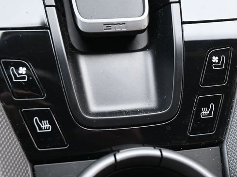 Certified 2021 Porsche 911 Carrera 4S image 29