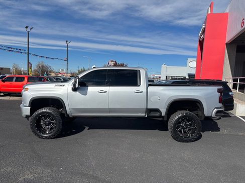 Used 2022 Chevrolet Silverado 2500 LTZ image 36
