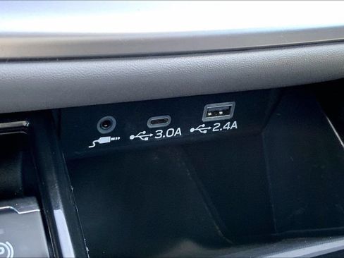 Used 2024 Subaru Outback Premium AWD/4WD image 15