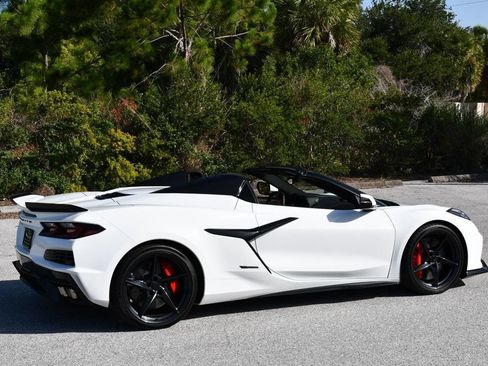 Used 2024 Chevrolet Corvette E-Ray Convertible w/ 3LZ AWD/4WD image 6