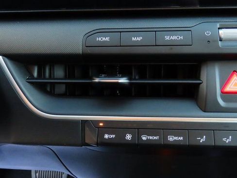 New 2025 Kia K4 LXS image 23