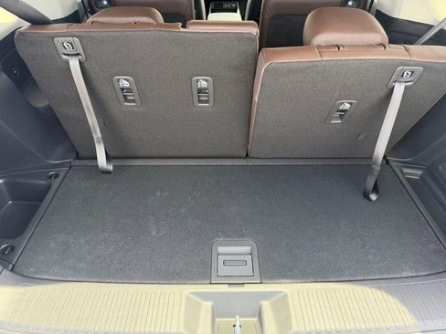 New 2026 Honda Pilot Touring image 17