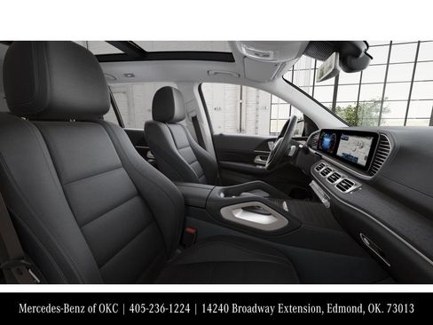 Used 2026 Mercedes-Benz GLS 450 GLS 450 image 4
