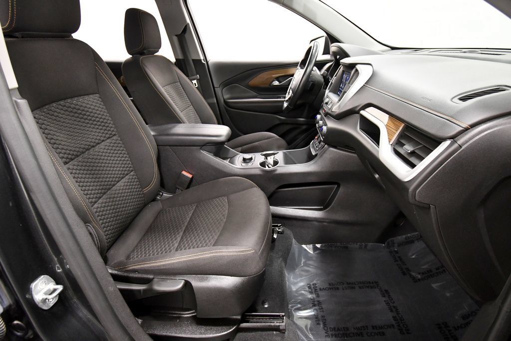 Used 2020 GMC Terrain SLE w/ Driver Convenience Package AWD/4WD image 18