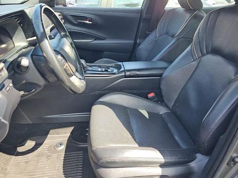 Used 2023 Toyota Crown Limited AWD/4WD image 3