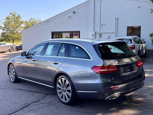 Used 2018 Mercedes-Benz E 400 4MATIC Wagon image 4