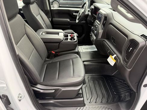 Used 2025 Chevrolet Silverado 3500 W/T w/ WT/CX Safety Package AWD/4WD image 10