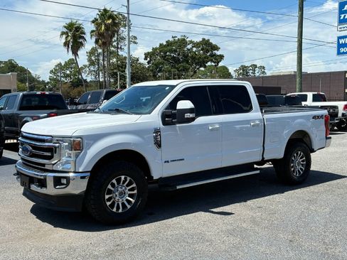 Used 2020 Ford F250 Lariat w/ Lariat Value Package AWD/4WD image 2