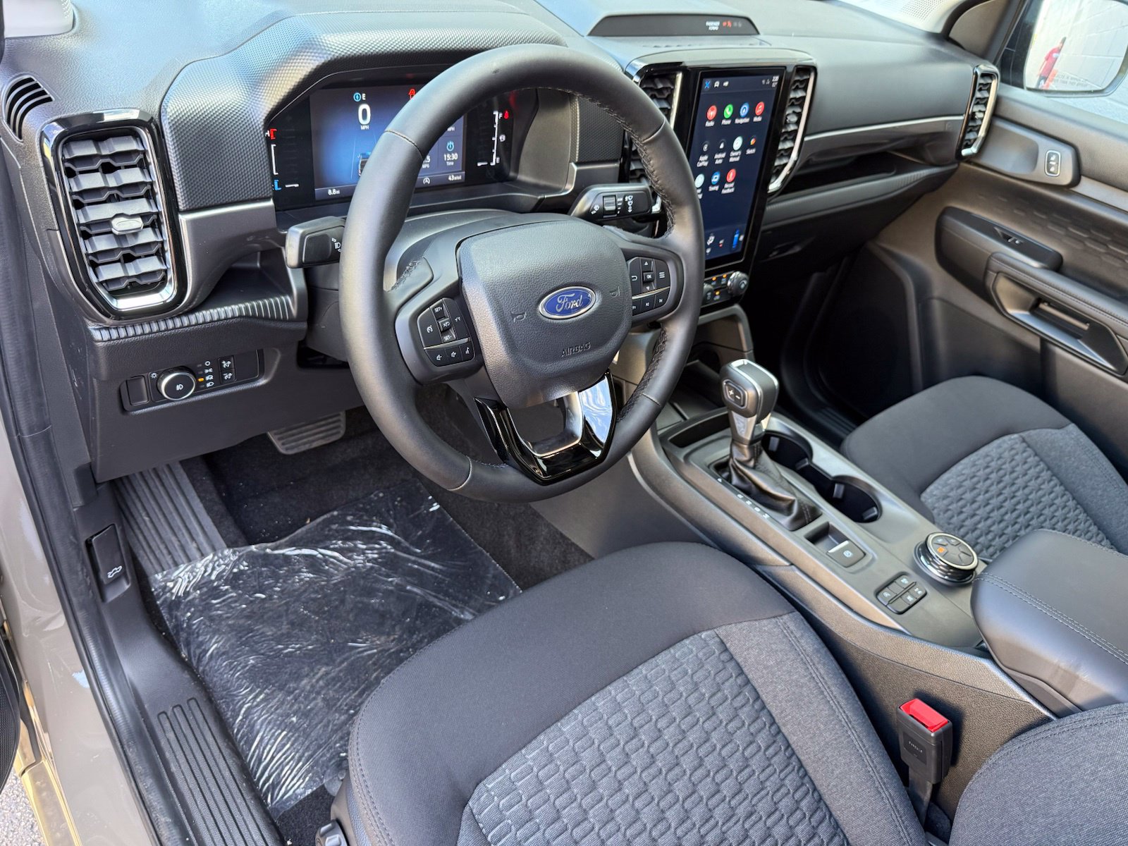 New 2026 Ford Ranger XLT w/ Black Appearance Package AWD/4WD image 14