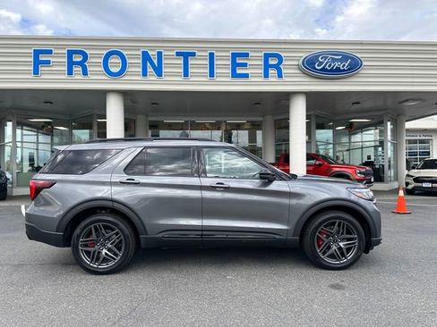 New 2025 Ford Explorer ST-Line w/ Premium Package image 2
