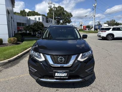 Certified 2018 Nissan Rogue SV w/ Sun & Sound Touring Package