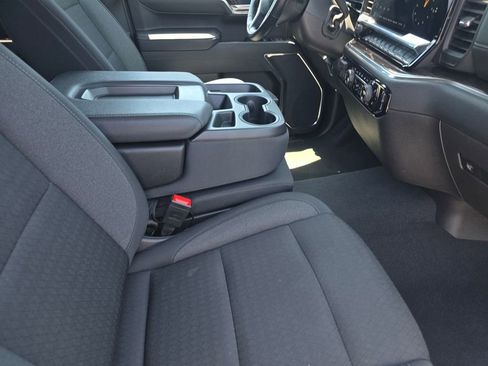 Used 2025 Chevrolet Silverado 1500 LT RWD image 22