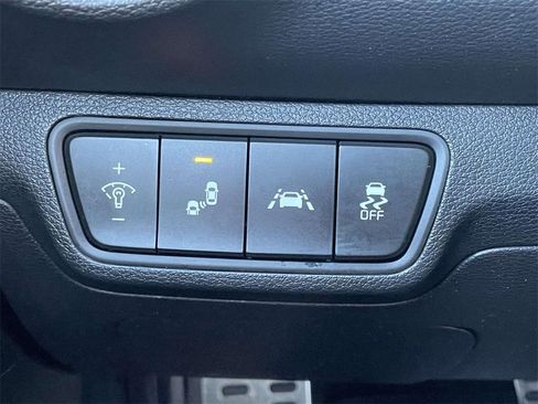 Used 2021 Kia Forte GT-Line image 18