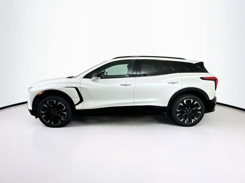 Used 2024 Chevrolet Blazer EV RS AWD/4WD image 4
