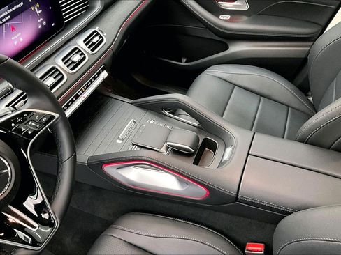 Used 2026 Mercedes-Benz GLE 450 4MATIC image 15