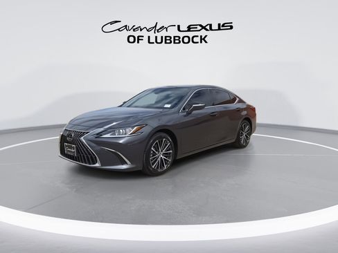 Certified 2025 Lexus ES 300h w/ Premium Package image 4