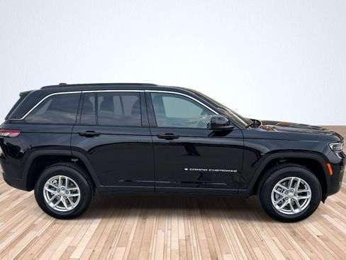 New 2025 Jeep Grand Cherokee Laredo X w/ Luxury Tech Group I image 5