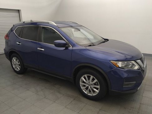 Used 2019 Nissan Rogue SV FWD image 11