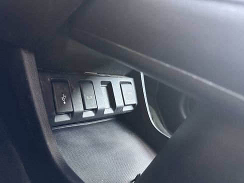 Used 2016 Honda HR-V LX image 20
