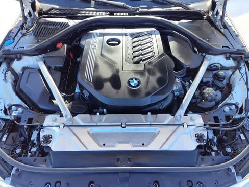 Used 2022 BMW M440i Coupe w/ Premium Package image 11