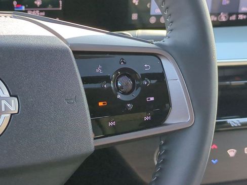 Certified 2026 Nissan Murano Platinum w/ Cargo Package AWD/4WD image 20
