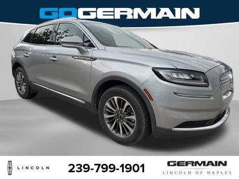 Used 2021 Lincoln Nautilus FWD w/ Equipment Group 101A image 9