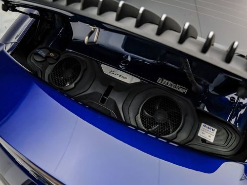 Used 2021 Porsche 911 Turbo image 96