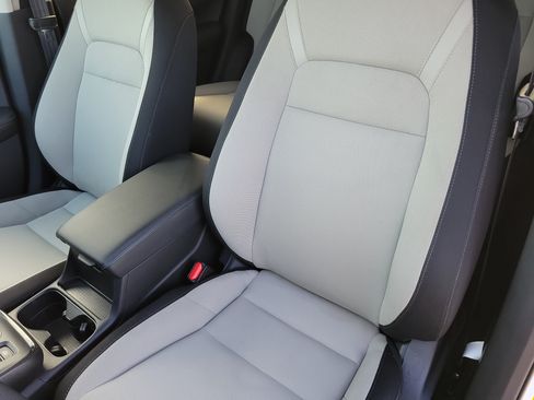 Used 2024 Honda CR-V EX image 11