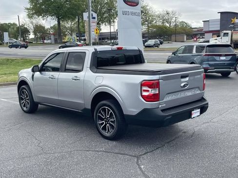 Used 2022 Ford Maverick Lariat FWD image 4