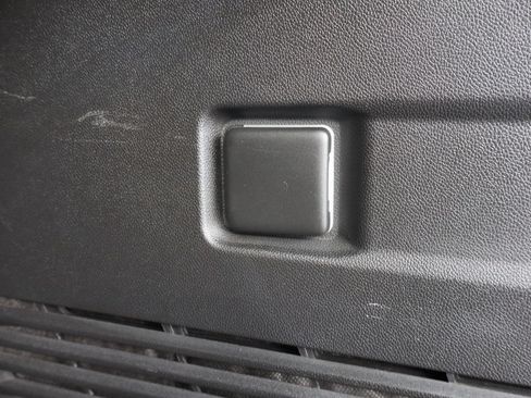 Used 2022 Chevrolet Tahoe RST AWD/4WD image 26