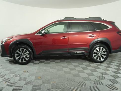 Certified 2024 Subaru Outback Touring AWD/4WD image 4