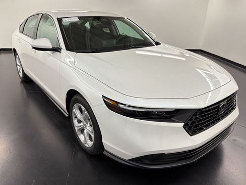 New 2026 Honda Accord LX image 7