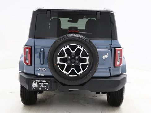 Used 2025 Ford Bronco Outer Banks image 8