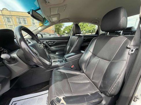 Used 2018 Nissan Altima 2.5 SL FWD image 13
