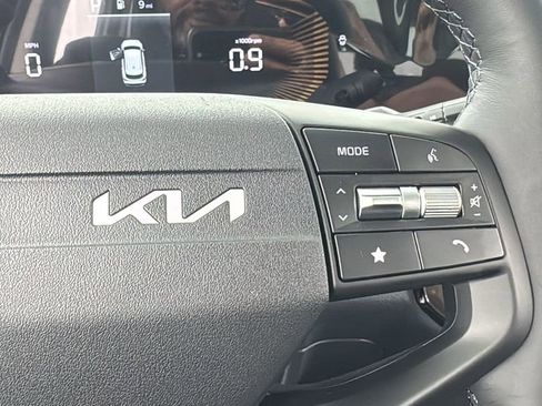 New 2026 Kia Sportage EX w/ EX Panorama Roof Package image 23