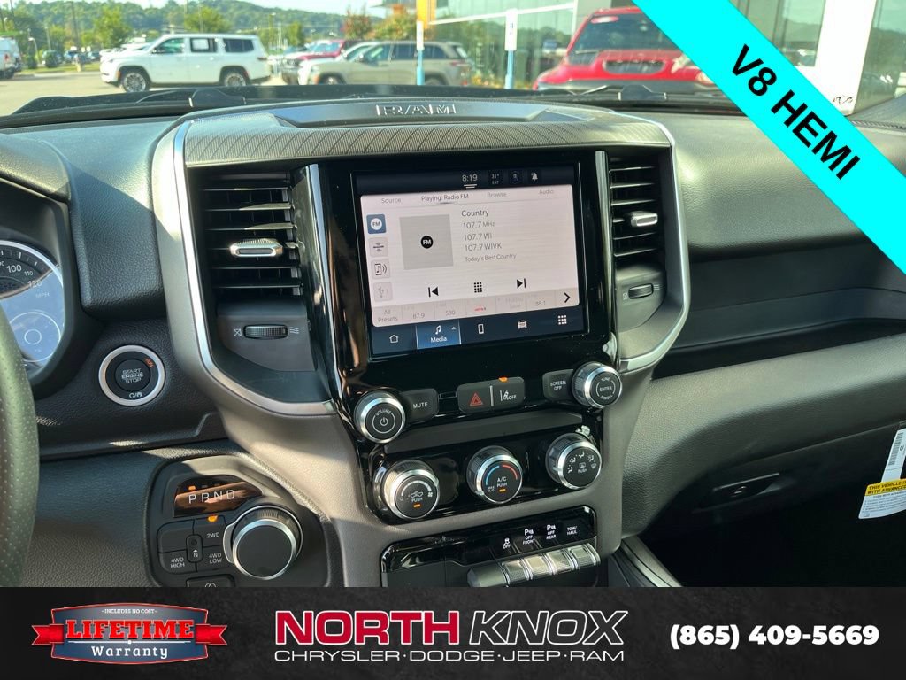 New 2026 RAM 1500 Express AWD/4WD image 10