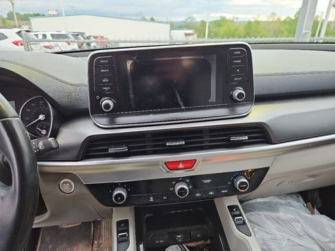 Used 2020 Kia Telluride S AWD/4WD image 2