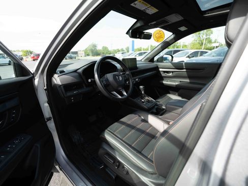 Used 2025 Honda CR-V Sport-L image 8