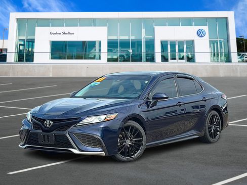 Used 2021 Toyota Camry XSE FWD image 1