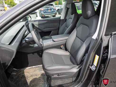 Used 2026 Tesla Model Y Long Range AWD/4WD image 23